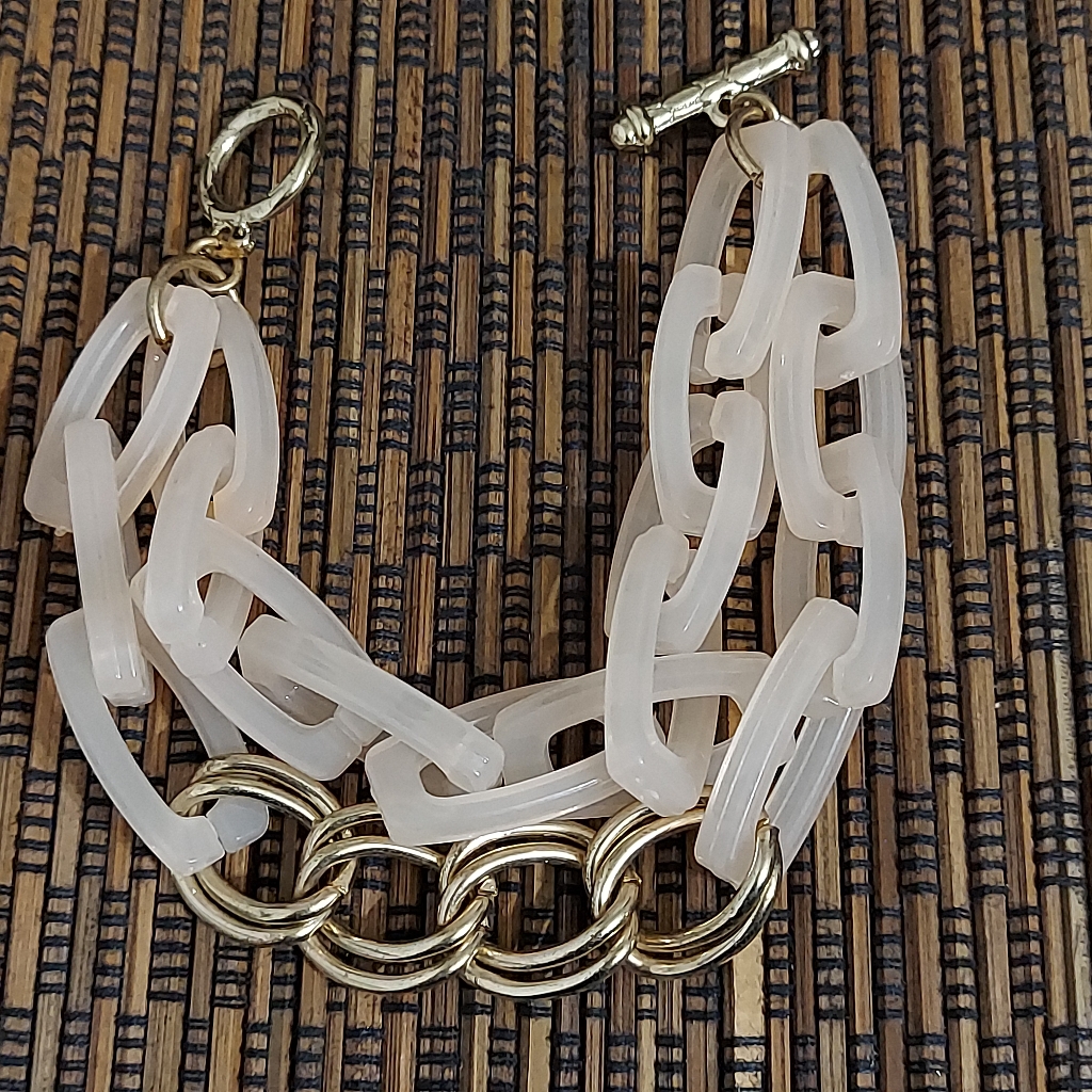 B540 Chunky Chainlink Statement Toggle Bracelet